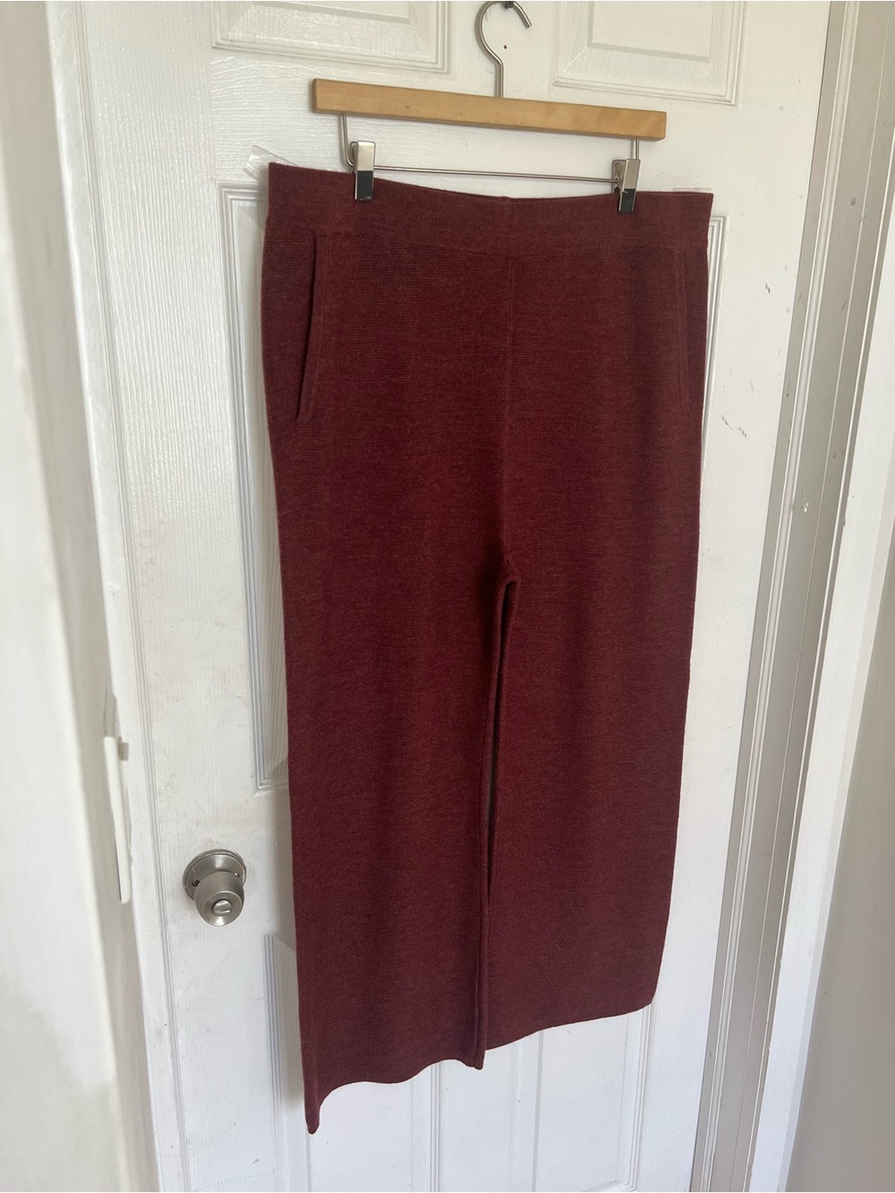 The Reset R Label 100% Wool Essential Knit Pants Wide Leg Burgundy Red Sz XL NWT - Picture 3 of 11